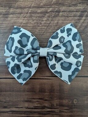 Gymboree Bow Hair Clip